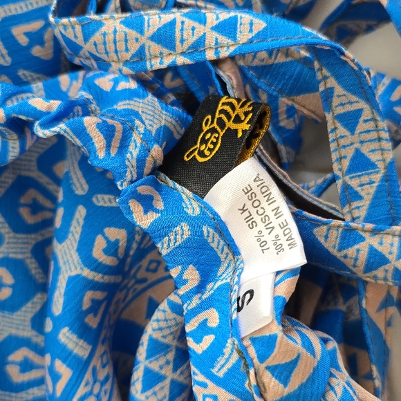 Summer dress Size small - Picture 3 of 4